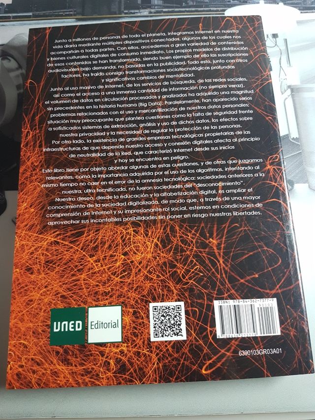 Libros Uned ( Estantería 3 )