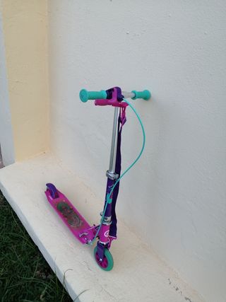 Patinete niña