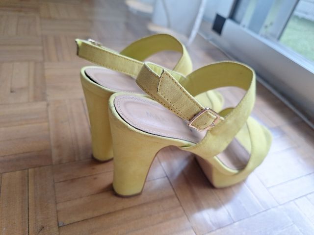Sandalias tacón t.40