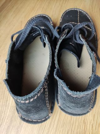 Zapatos clarks piel.