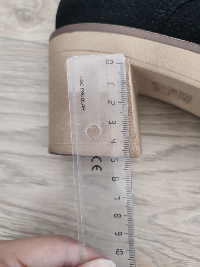 Zapatos, zuecos negros