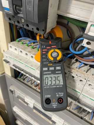 ELECTRICISTA