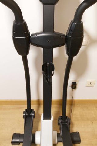 Bicicleta elíptica marca SALTER