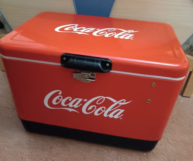 Nevera Coca-Cola a estreno 