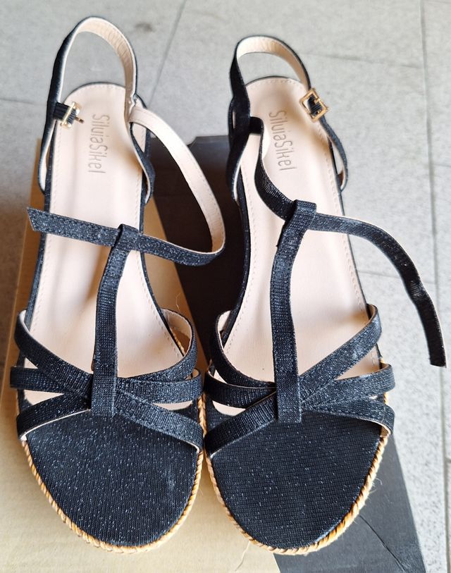 Scarpe aperte estive