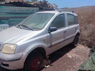 funciona todoFiat Panda 2007 solo para piezas esta en Tarajalejo