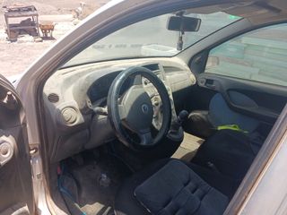 funciona todoFiat Panda 2007 solo para piezas esta en Tarajalejo