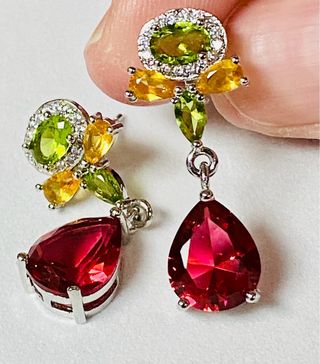 Pendientes de granate y peridoto en plata ley 925