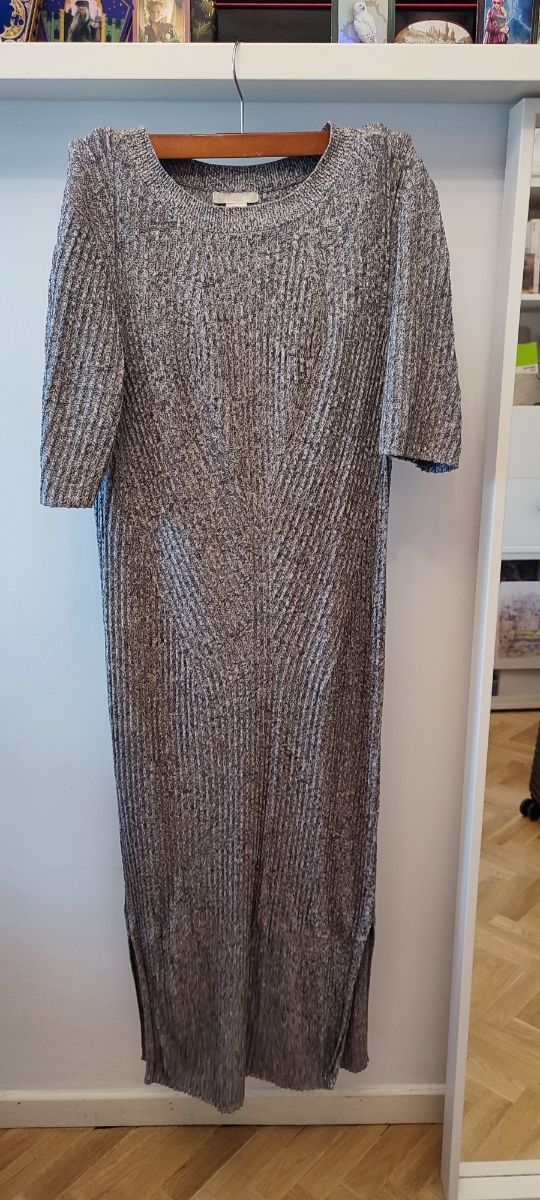 Vestido gris punto