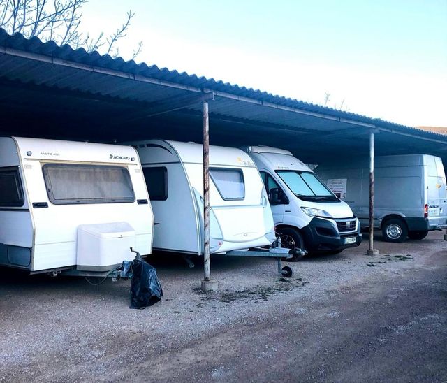 plazas parking caravanas.