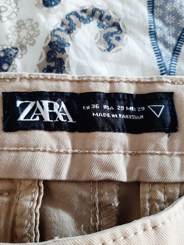 Pantalón chino beige ZARA