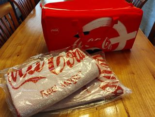 LOTE PLAYA BOLSA, 2 TOALLAS PROTECTOR SOLAR COCHE.