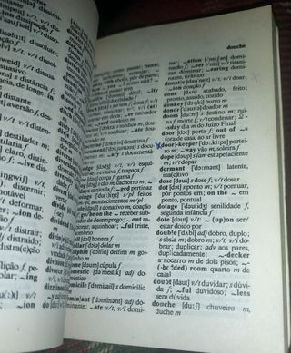 Diccionario Inglés-Portugués de bolsillo