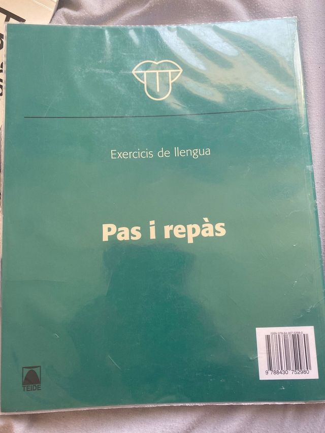 PAS I REPÀS. 9788430752980