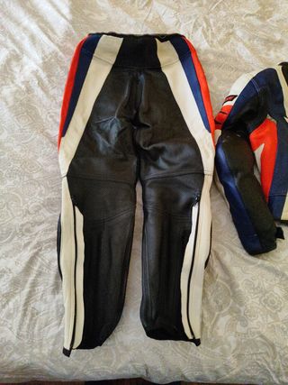 Mono dainese chica talla 42