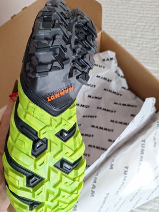 Zapatillas mamut mujer 40 y 2/3