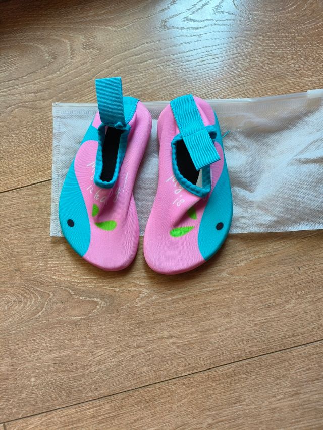 Zapatillas de agua 24-25