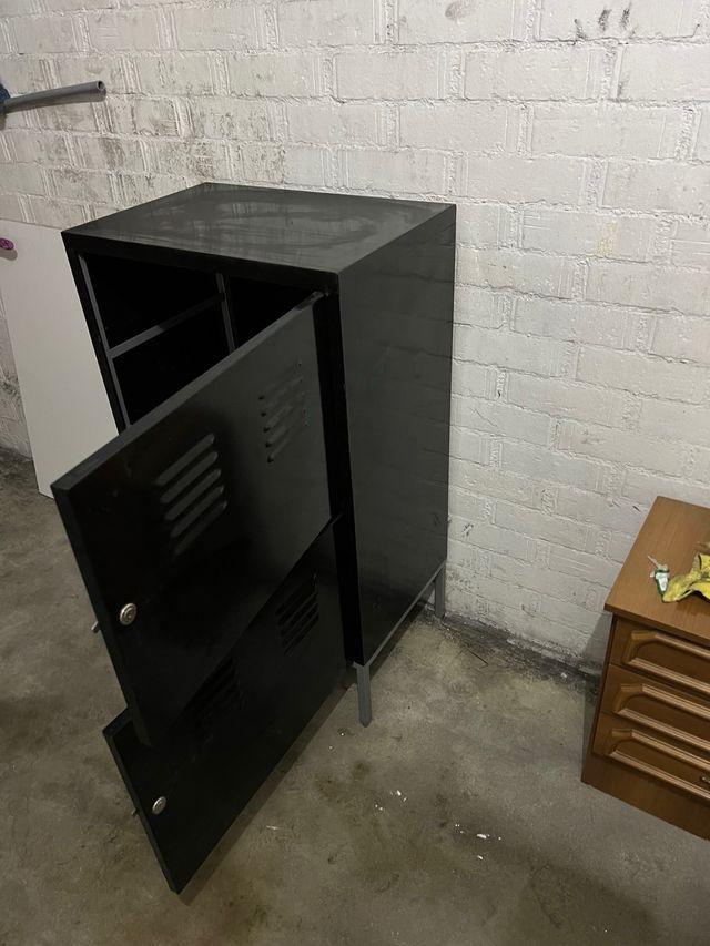 Armario de metal 60x40x105