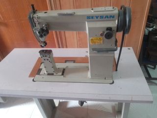Máquina coser doble aguja