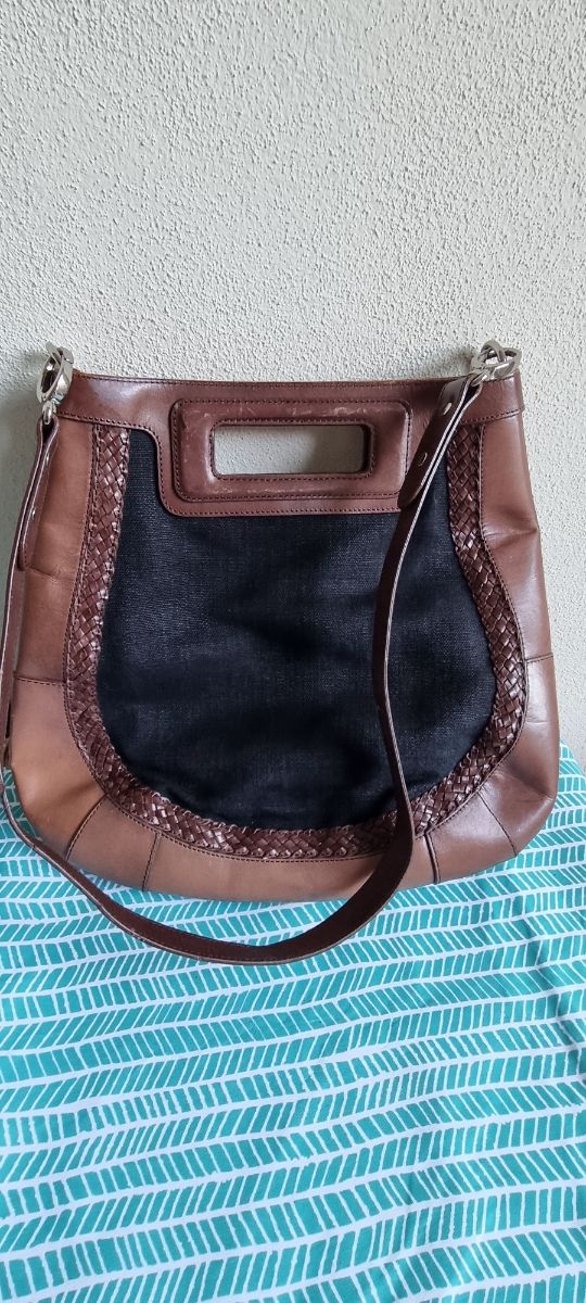 Borsa tracolla e maniglie