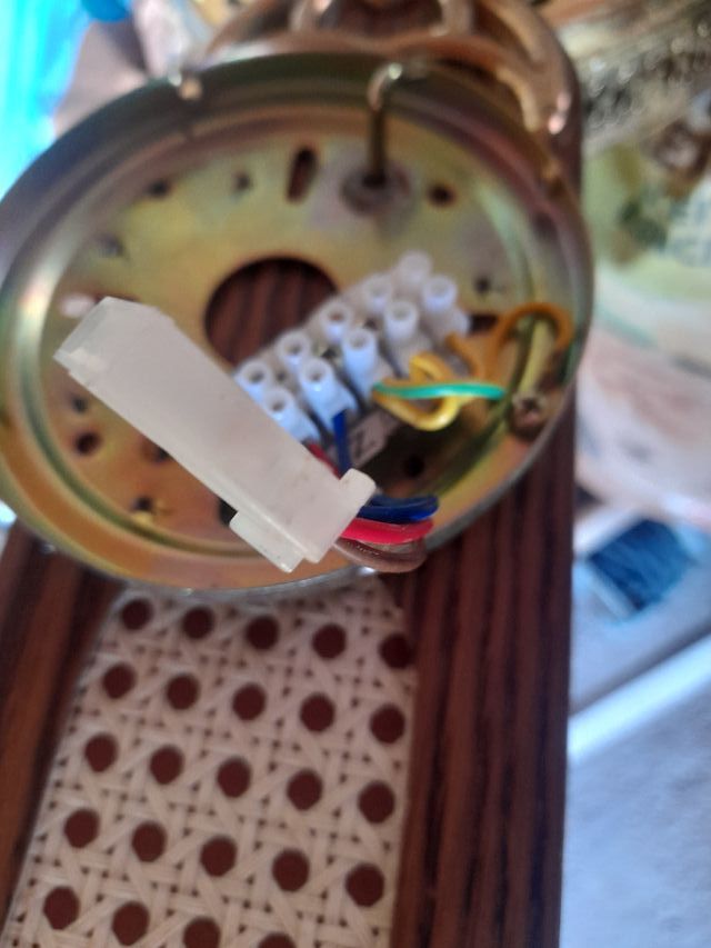 Ventilador de techo con luz incorporada