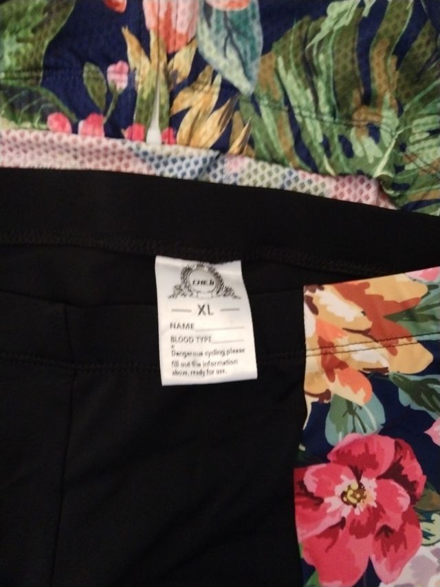 Maillot ciclista mujer.Culote talla Xl y maillot L