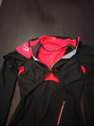 Chaqueta deportiva mujer reflectante 