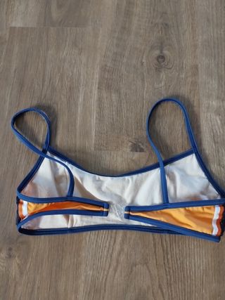 Top bikini