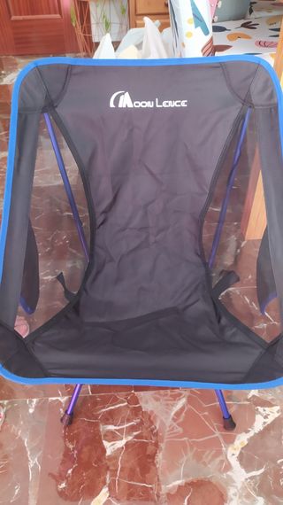Silla plegable. Nueva
