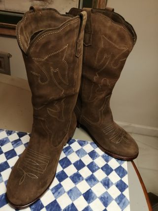 Botas Camperas- Cowboy hechas a mano. Sin Estrenar