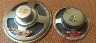 Lote 13 altavoces varias potencias y ohm