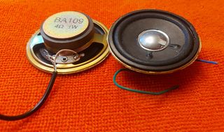 Lote 13 altavoces varias potencias y ohm