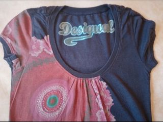 Camiseta Desigual talla S 💟