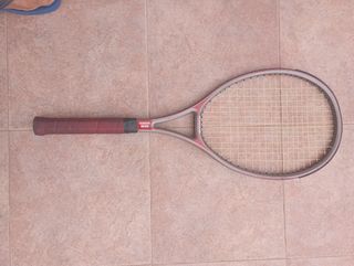 Dos raquetas tenis con bolsa y 3 pelotas