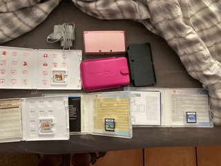Lote nintendo 3ds con juegos funda y cargador