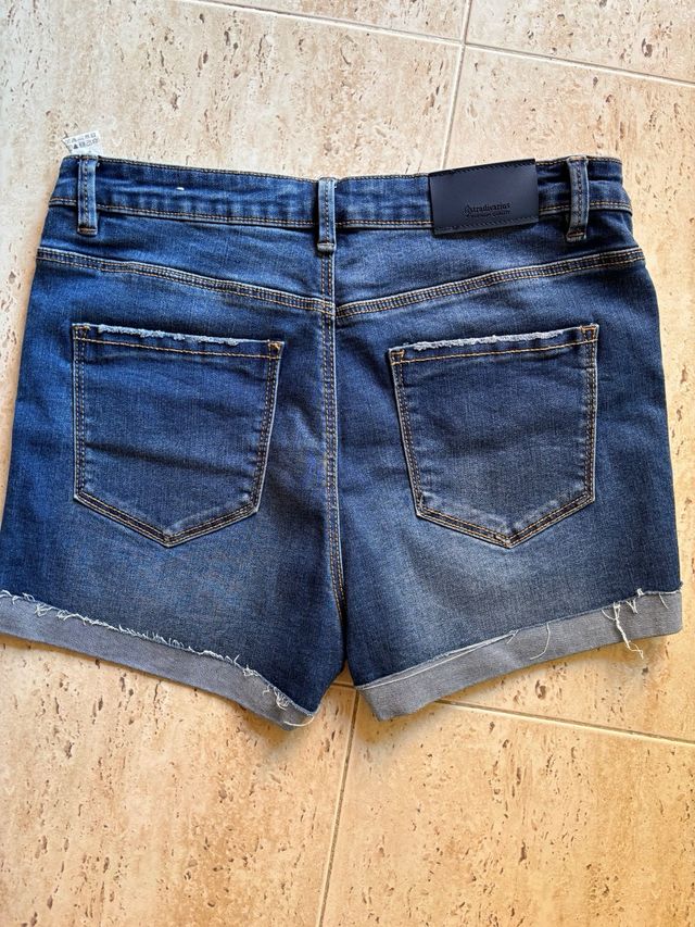 Short tejano Stradivarius