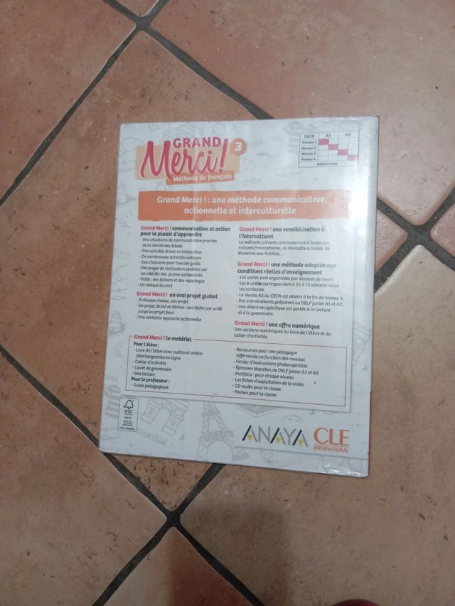 Libro francés Grand Merci 3
9788469835388