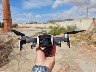 Dron dji mavic air