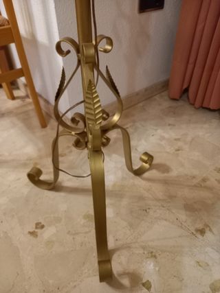 Lampara de pie