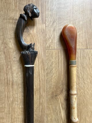 2 bastoni da passeggio