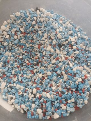 Piedras de colores para acuario