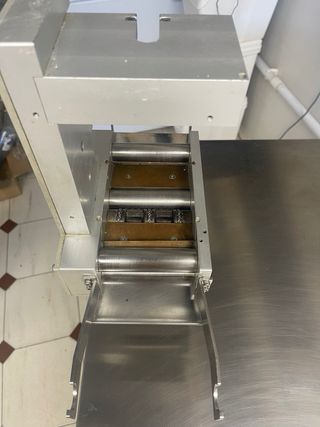 MAQUINA PARA PASTA FRESCA RAVIOLIS