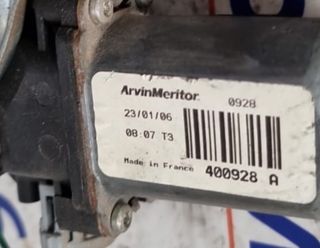 ELEVALUNAS TRASERO IZQUIERDO NISSAN NOTE 2006