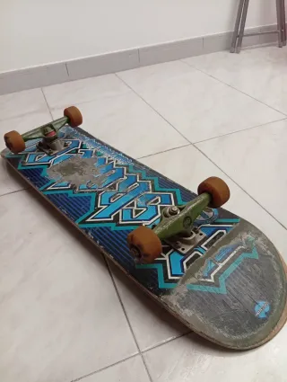 Skateboard