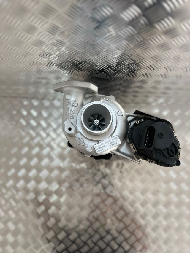 Turbo 853603 1.5BlueHDI 130cv