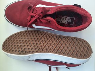 Zapatillas Vans rojas talla 42