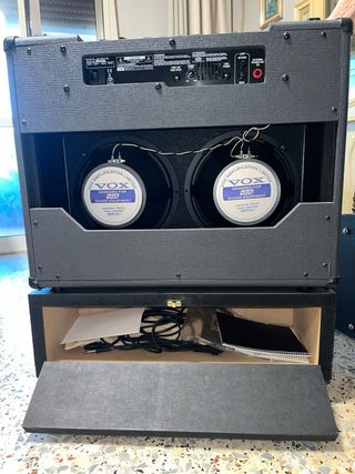 Amplificador Vox Valvetronix 100W