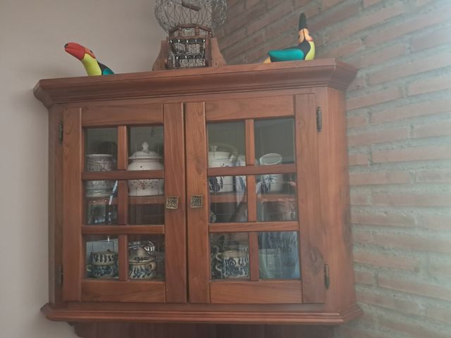 Rinconera de madera maciza