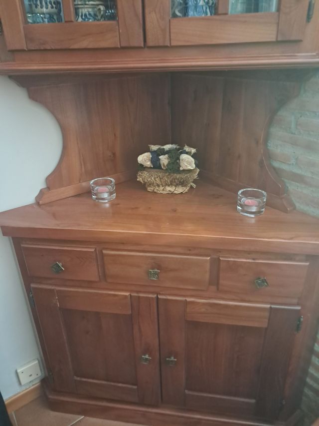 Rinconera de madera maciza
