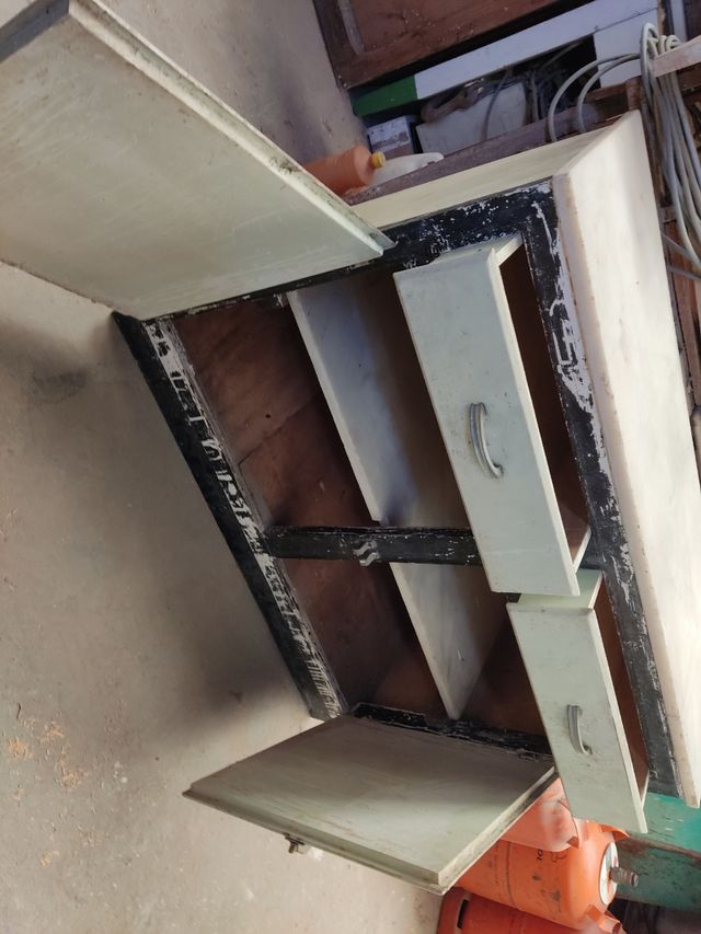 Armario de cocina vintage